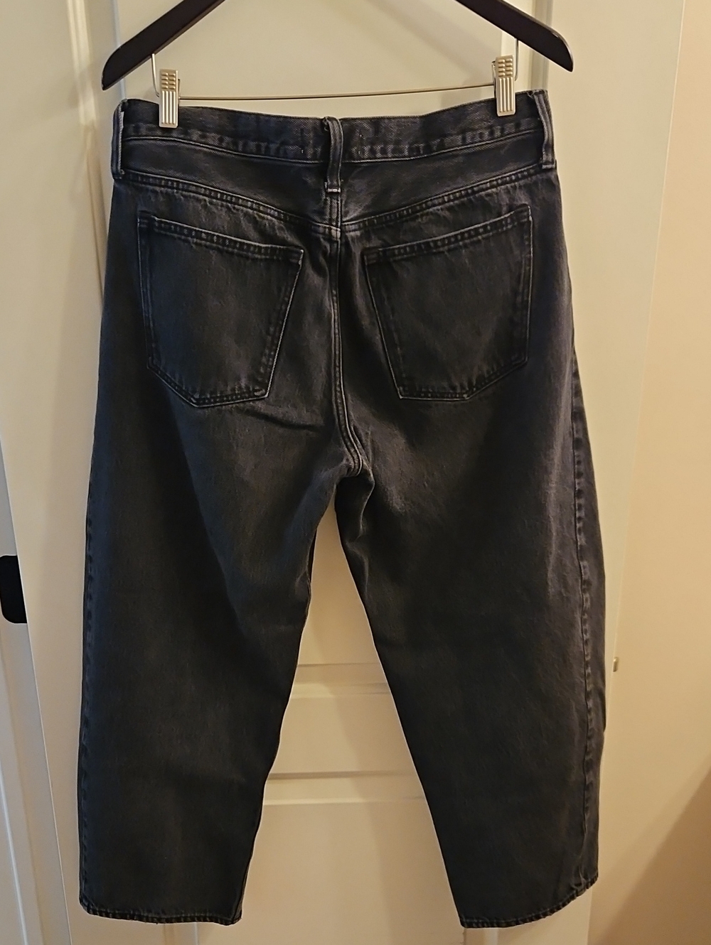 Abercrombie & Fitch Mid Rise Barrel Jeans Black Denim, 30 - Picture 4 of 8
